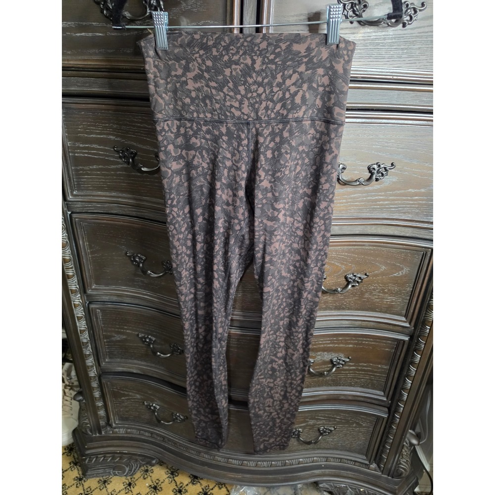 Lululemon Align High Rise Pant 28 Brown Black Animal Camo Print Leggings Size 6